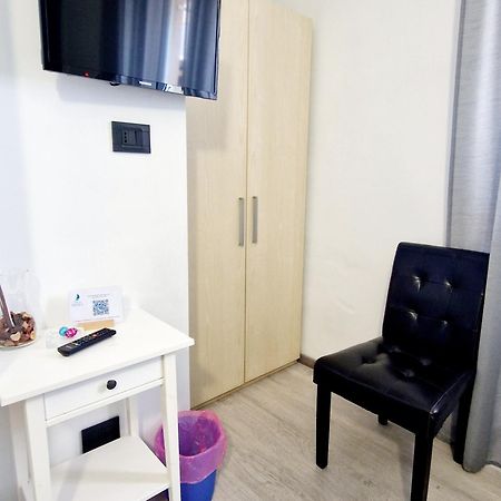 Hotel Vela Bianca H&R Diano Marina Habitación foto